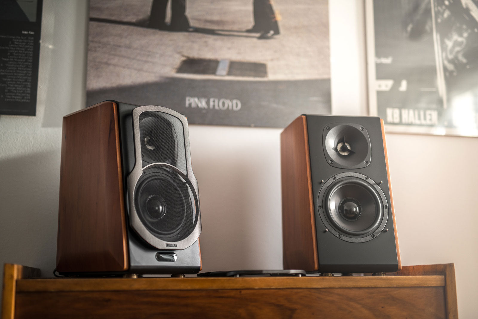 Enceinte bibliothèque Bluetooth S2000Pro