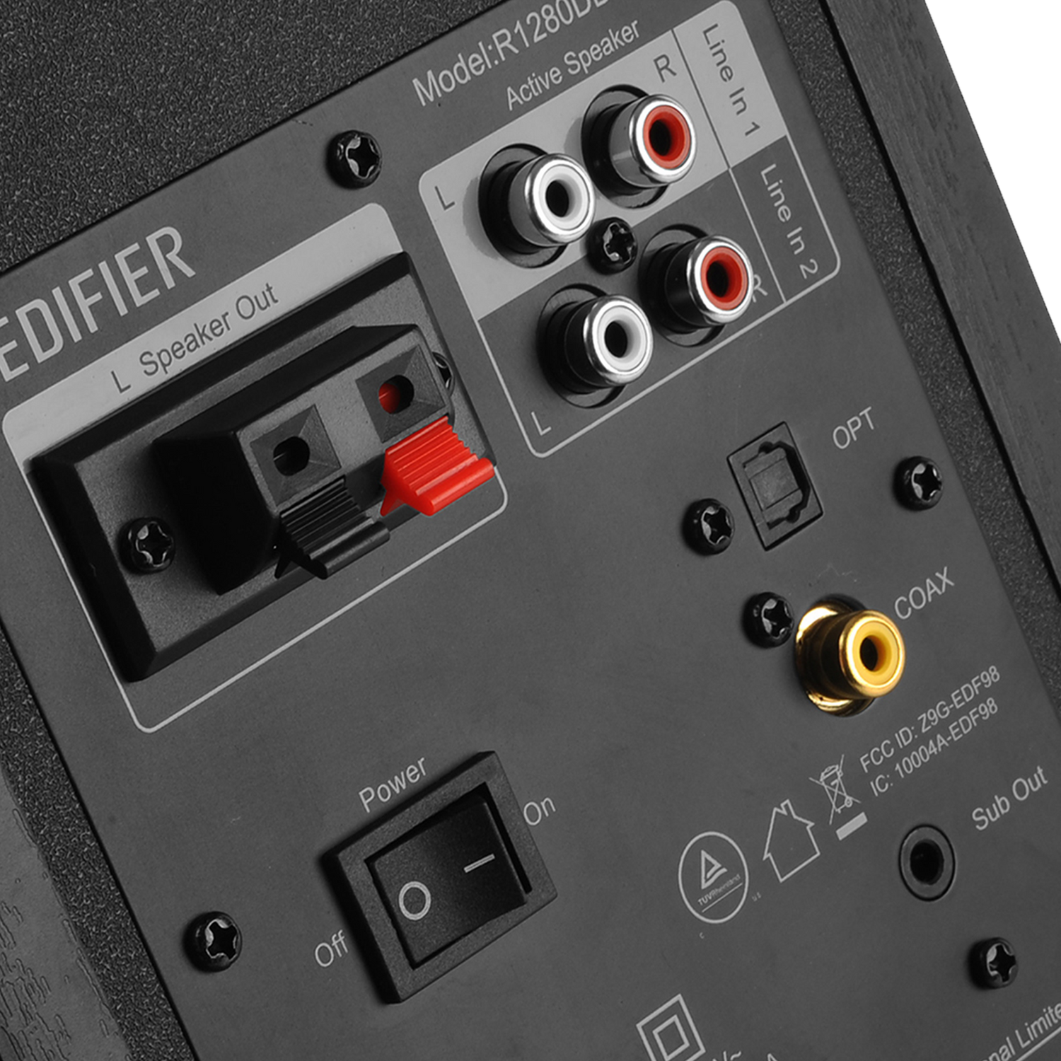 R1280DBs Design moderne et classique