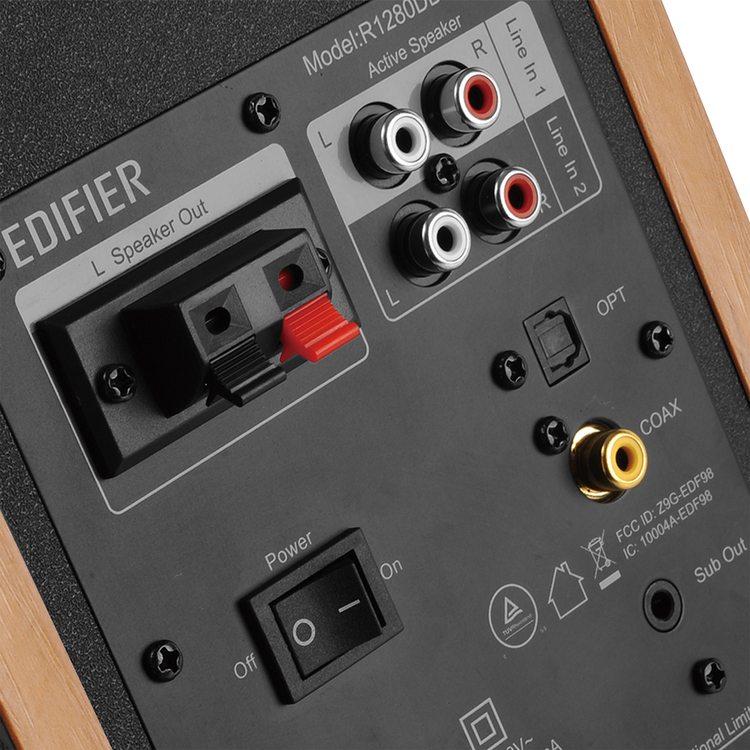 R1280DBs Design moderne et classique