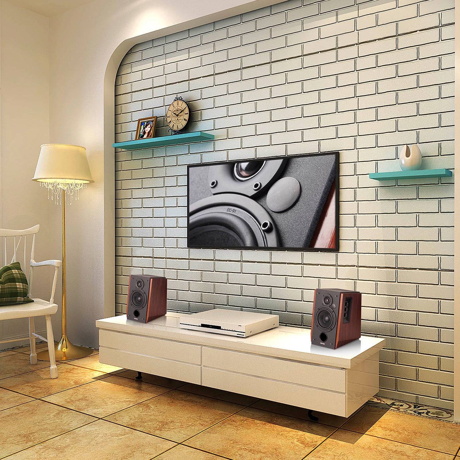 R1700BT Des enceintes multifonctions pour vos besoins quotidiens