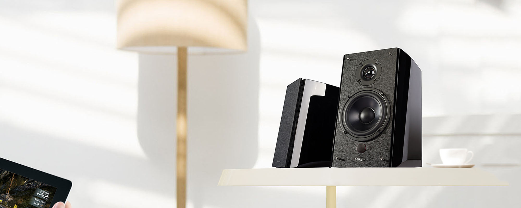 R2000DB Versatile speakers equipped for authentic audio – Edifier